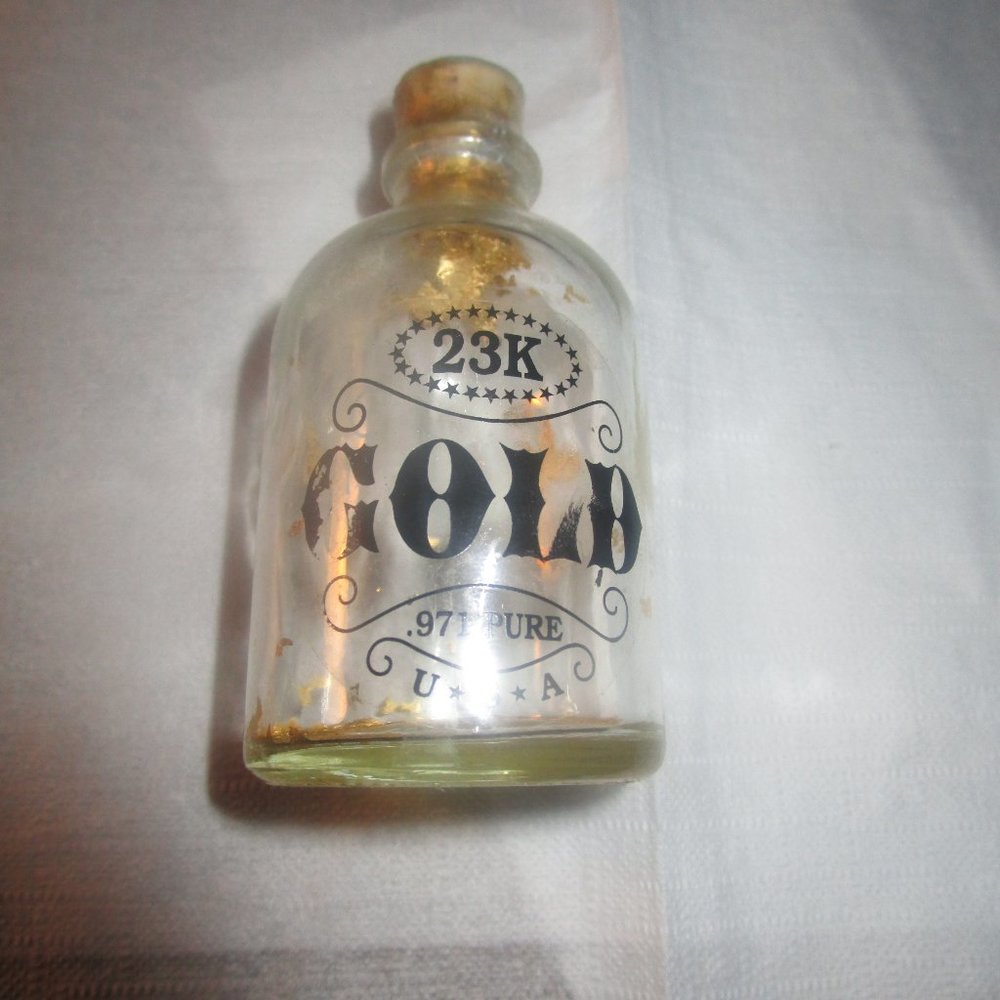 Vintage Gold Rush Souvenir 23k 971 Pure Gold Flakes in Sealed Glass Vial